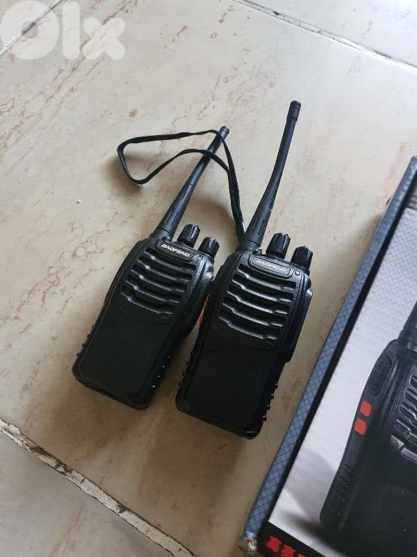baofeng BF-888S ٦ أجهزة بعدون جداد  + ٦ سمعات اشتريتون 5
