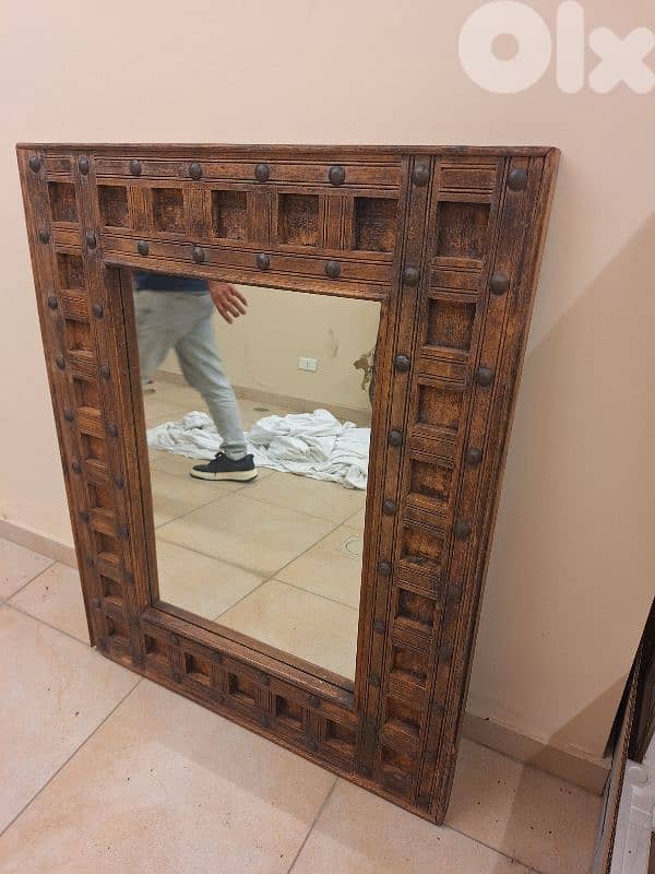 مراية خشب قطران انتيك قديم مميزة جدا  mirror 1