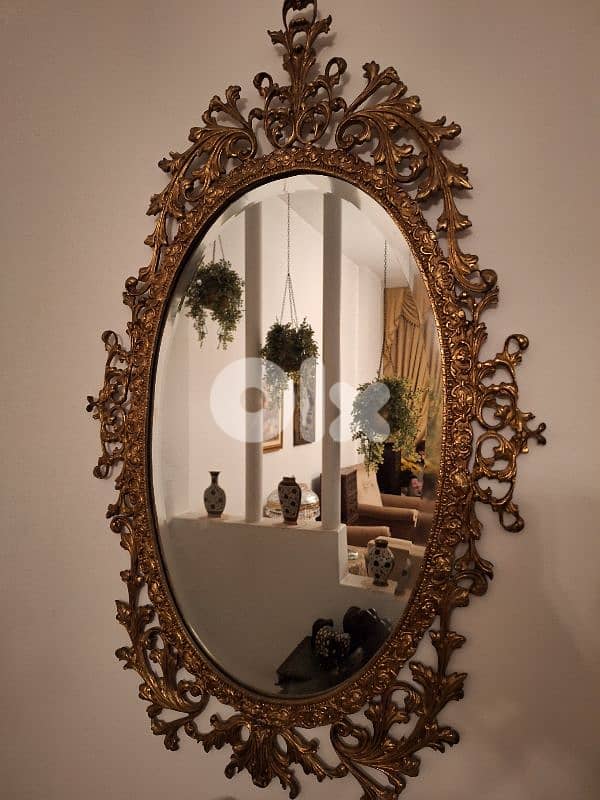 كونسول مع مراية وجه رخام نحاس اسباني انتيك ناعم جدا 3