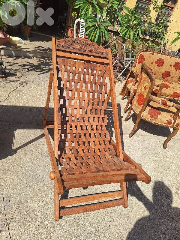 كرسي خشب ورد مسيف قابلة للطي مميزة انتيك قديم 1