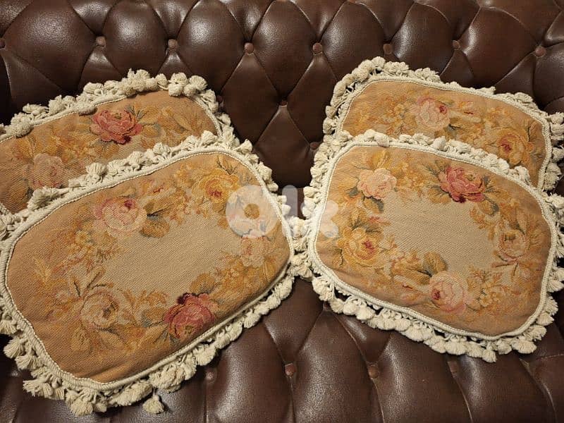 تكاية عدد٤ اوبيسون فرنسي حياكة يد مميز جدا 2