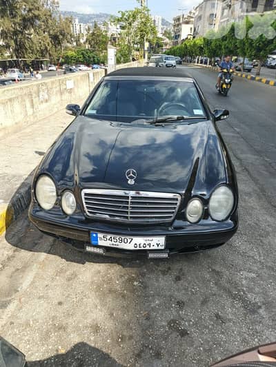 Mercedes-Benz 320 CLK-Class 2001