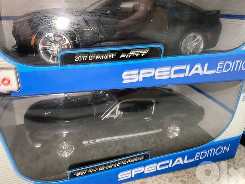 diecast muscle cars series scale 1/18 ford corvette many other 8