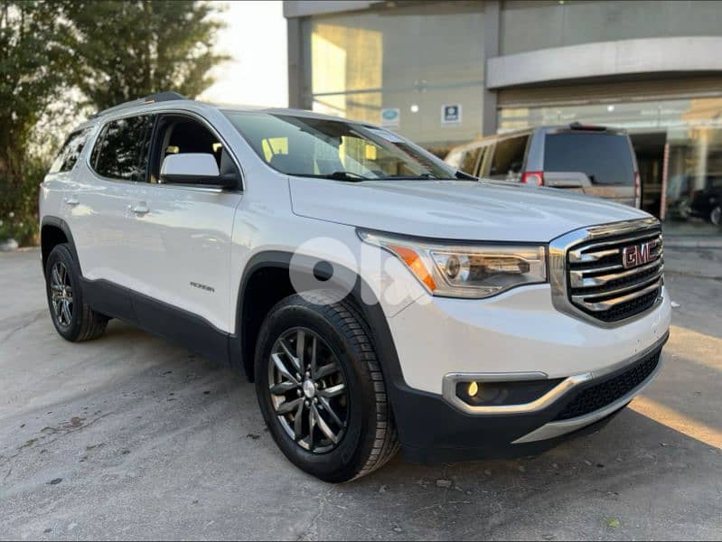 GMC Acadia SLE AWD 4-cylinder 2.5 7-seats 2017 0