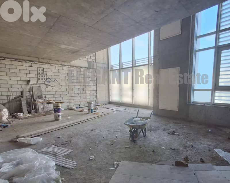 Spacious Showroom | Prime Location | for Rent | Ramleh el Bayda 0