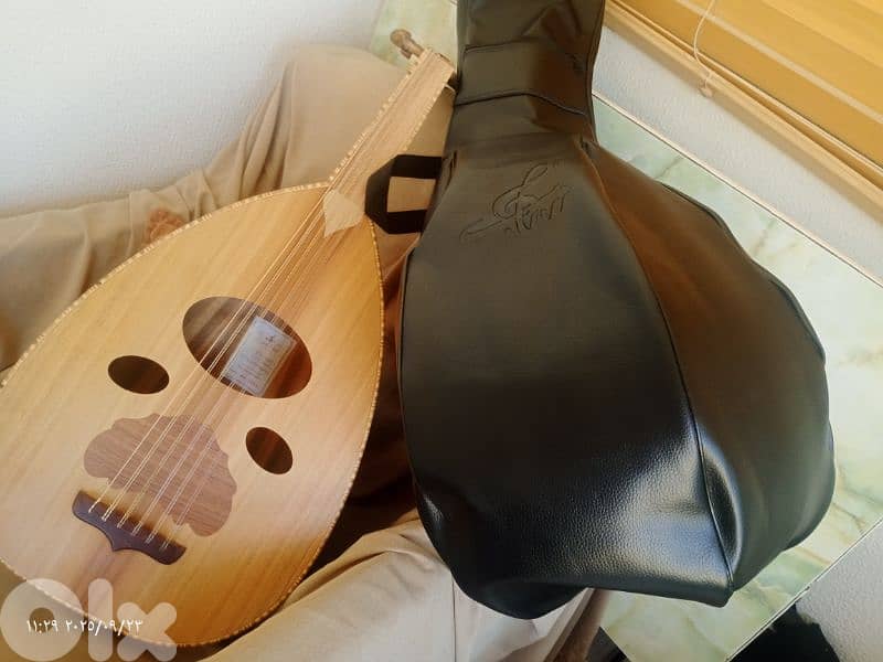 عود زرياب0 جديد مع حقيبة وريش بسعر110$ بدل 175 أفضل سعر بالسوق 5