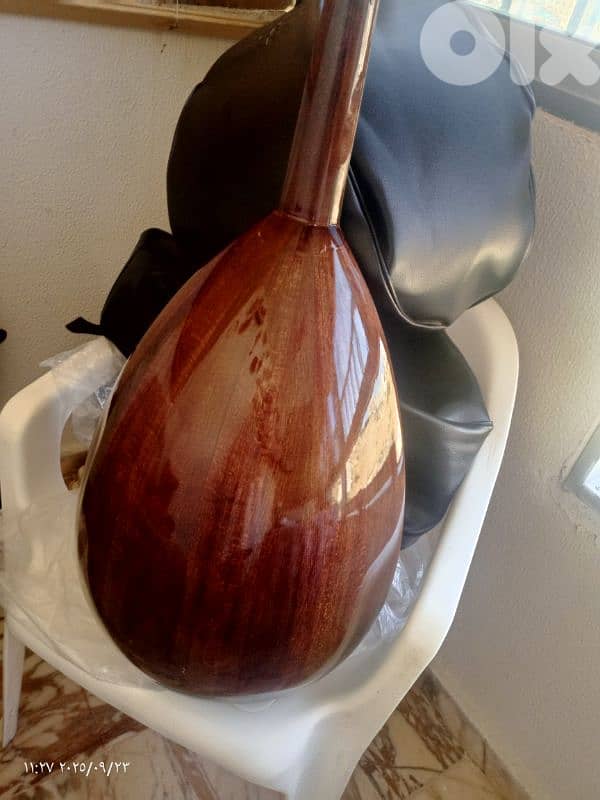 عود زرياب0 جديد مع حقيبة وريش بسعر110$ بدل 175 أفضل سعر بالسوق 10