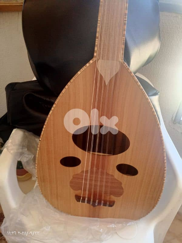 عود زرياب0 جديد مع حقيبة وريش بسعر110$ بدل 175 أفضل سعر بالسوق 11