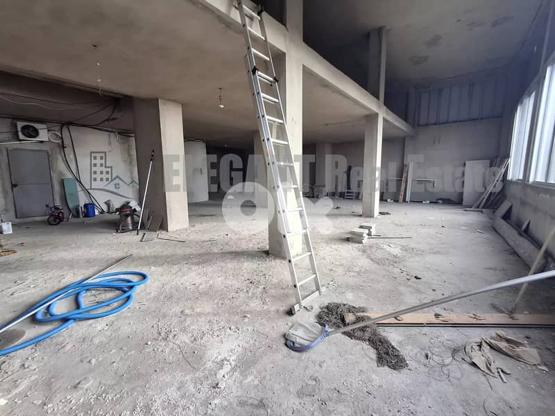 Spacious Showroom | Full Sea View | Prime Location | for Sale | Manara 0