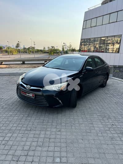 Toyota Camry Hybrid 2015