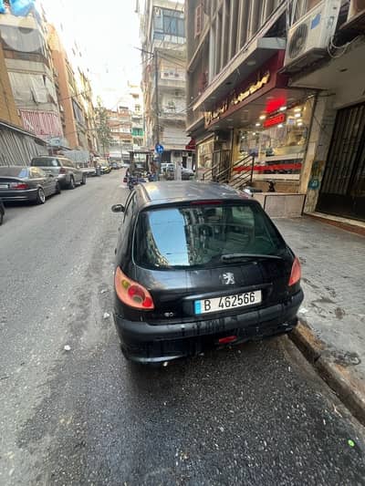 Peugeot 206   2004