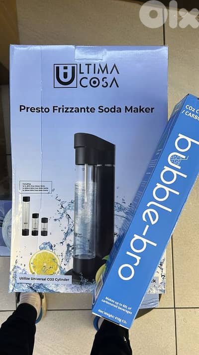 Ultima cosa soda maker black with 60L bubble-bro co2 cylinder