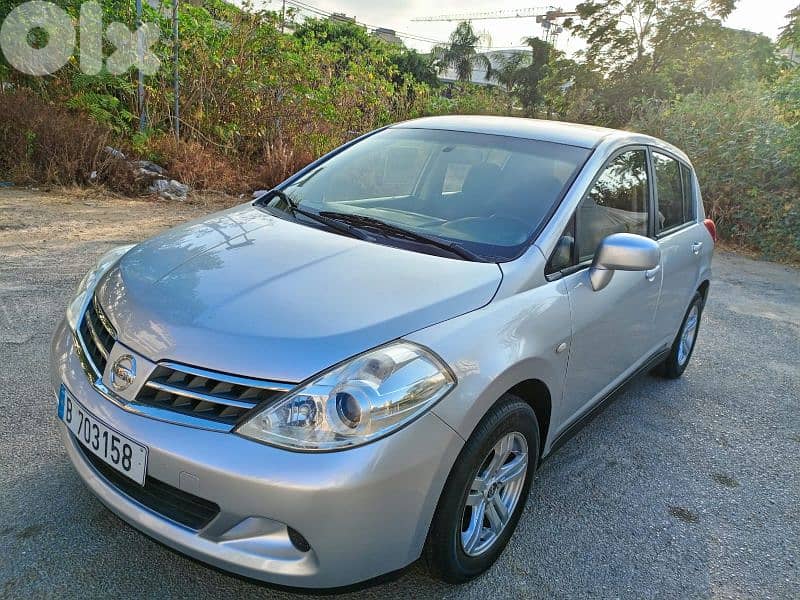 Nissan Tiida 2009 company source f. o ABS AIRBAG  like new 0
