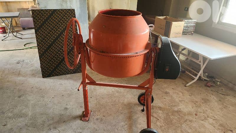 Concrete Mixer + Motor 0