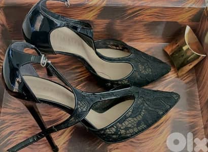Maria Pino high heels