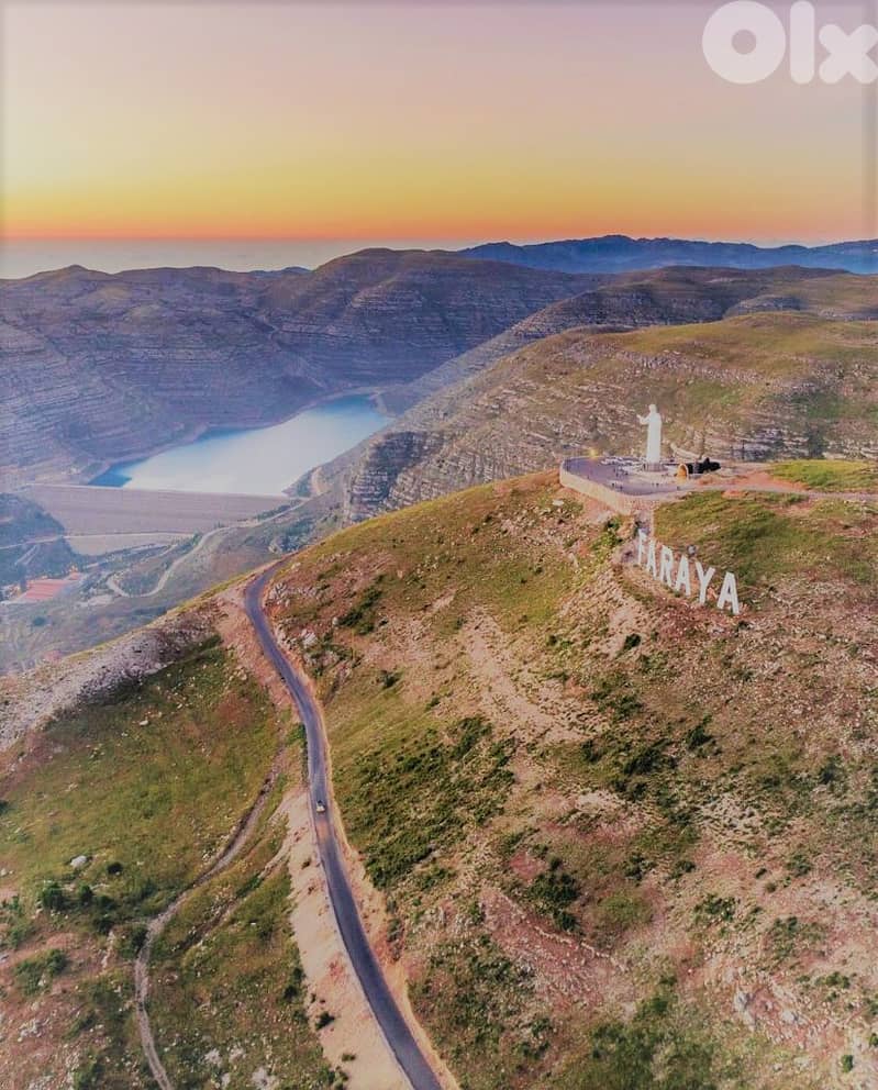 LAND For Salein CHABROUH with SEA View  أرض في شبروح 1