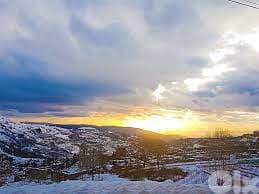 PRIME LAND in IYOUN AL SIMAN with Amazing View أرض في فقرا ٥٧٥ م٢ 5