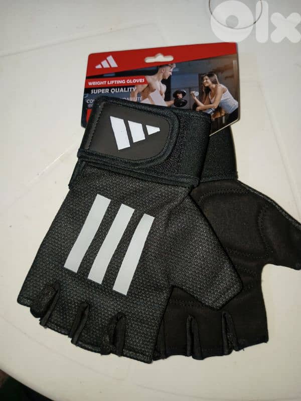 Adidas Gym Gloves – Durable, Comfortable & Performance-Ready 1