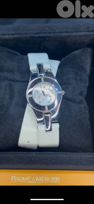 Elegant Baume & Mercier women's watch with Diamonds!