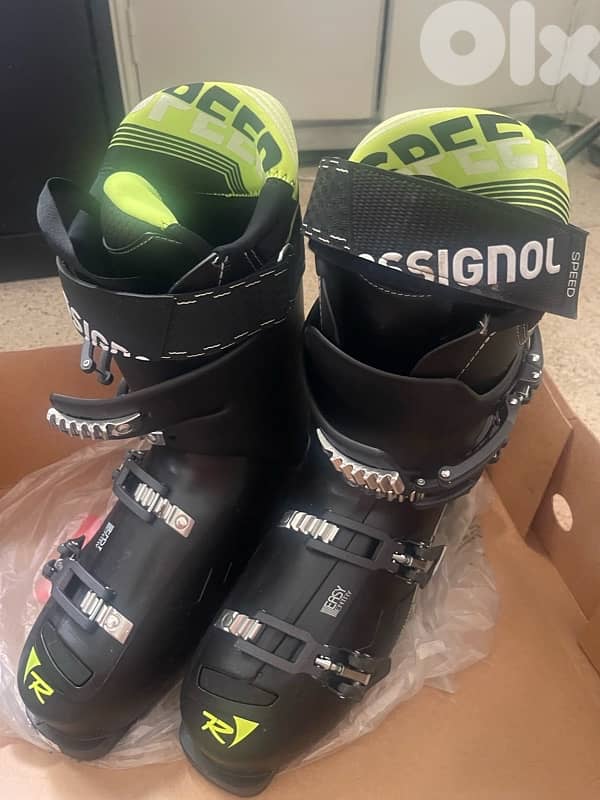 Rossignol Speed 100 Ski Boots – Size 28 (worn once) 0