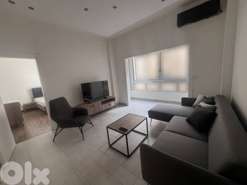Cozy Apartment for rent in Achrafieh, Geitawi شقة مريحة للإيجار في 0