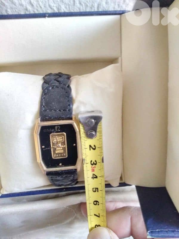 Milex Swiss collection watch with 1 grm Credit Suisse Gold 1980's. 1