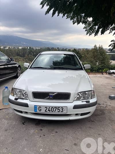 Volvo S40 2002