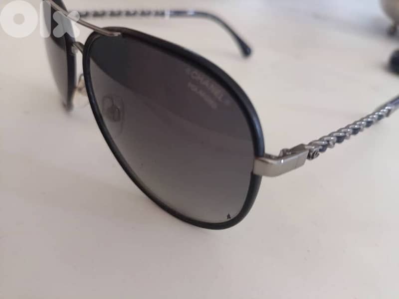 Chanel cc aviator 2