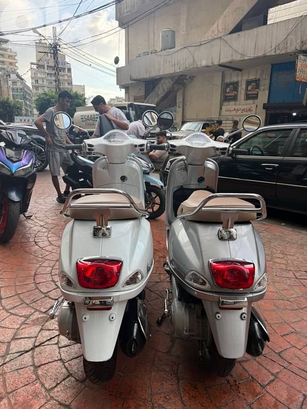 vespa vxl 150 cc. 1000$ 3