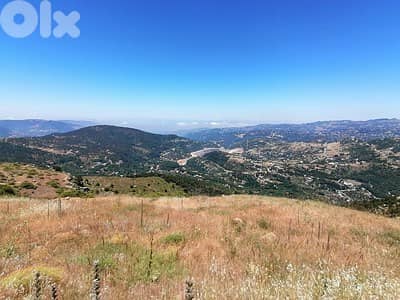 HOT DEAL LAND in KFARDEBIAN with Viewأرض في كفردبيان ١٠٠٠ م٢ 5
