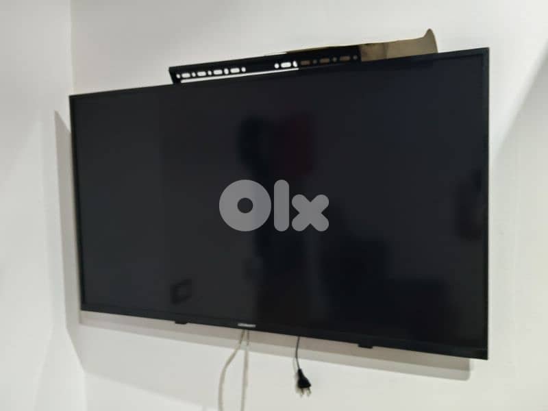 LG like new soura w sot Wala arwa3  tv made in Korea like with stand 1