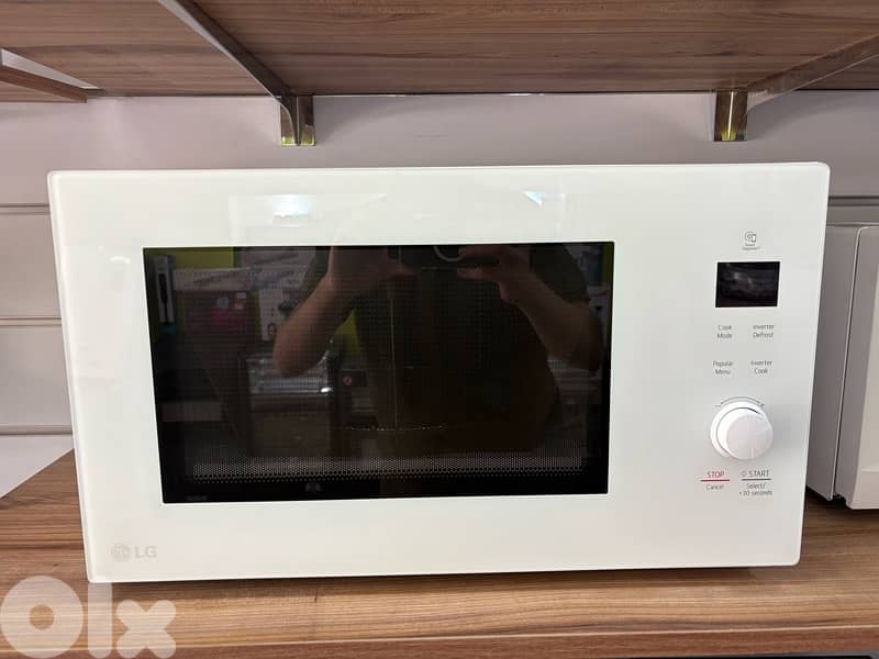 Microwave/Grill LG 42L مايكروويف مع غريل أل جي الأصلي 0