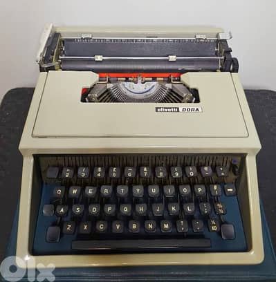 Olivetti Dora