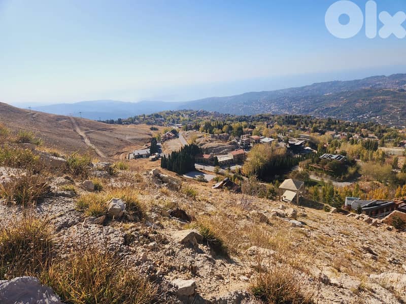 LAND in TILAL FAQRA with OPEN Viewأرض في فقرا ٥٨٥ م٢ 2