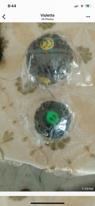 ألعاب واكسسوارات للكلاب 2