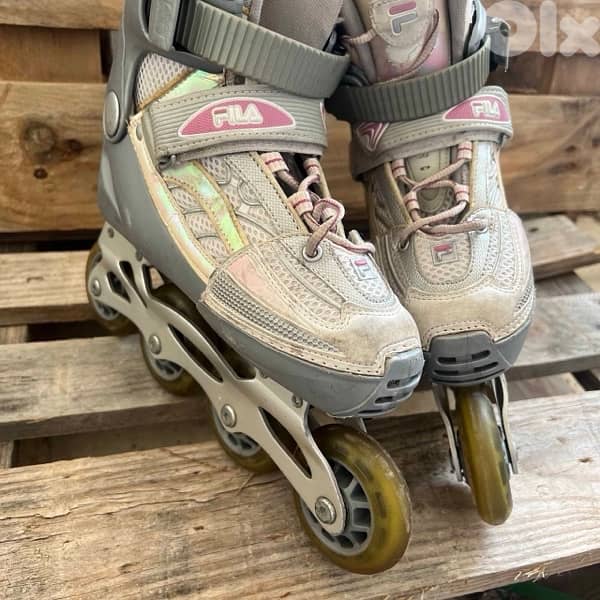 Fila Pink Roller Skate (32-35) 2