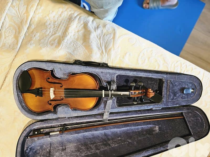 Used like New Handmade Stagg Violin 3/4 0