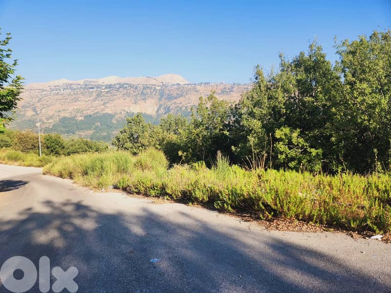 LAND For SALE in KFARDEBIAN أرض في كفردبيان 2
