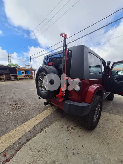 Jeep Wrangler Sahara 2012