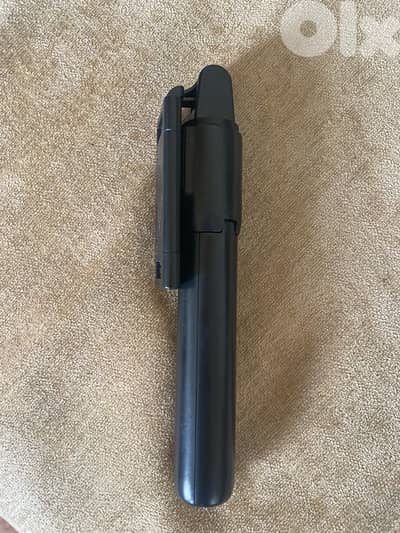 Very Good Quality Bluetooth Selfie stick for $10 Only