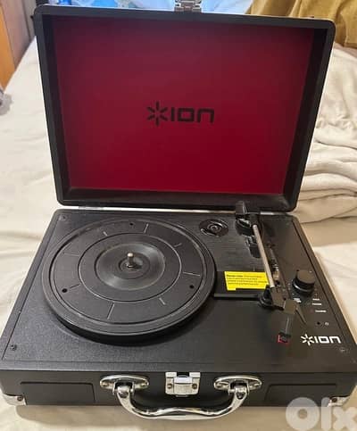 Vinyl Record Player Turntable