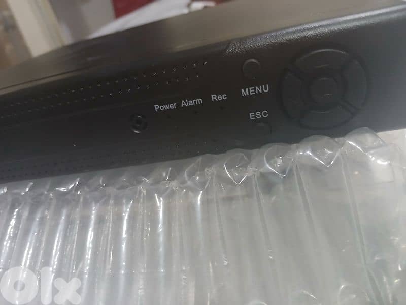 ٤ كاميرات مراقبة مع مسجل 3