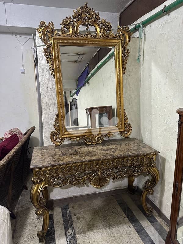 كونسول مصري ورق دهب شبه جديد 0