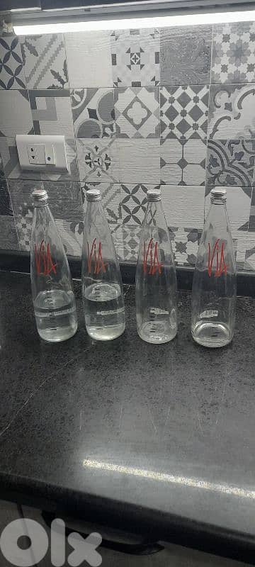 اناني موجود كمية  قياس كبير صغير 1