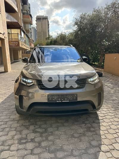 Land Rover Discovery HSE 2019 gray on black (clean carfax)