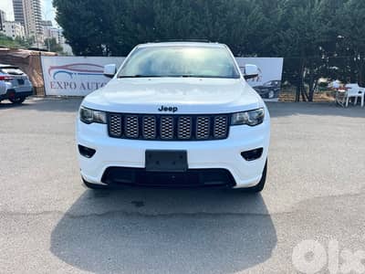 Jeep Grand Cherokee altitude 4x4 v6 2017