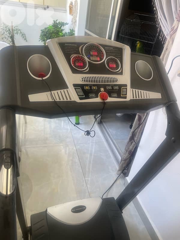 مكنةً مشي بحالة ممتازة 1