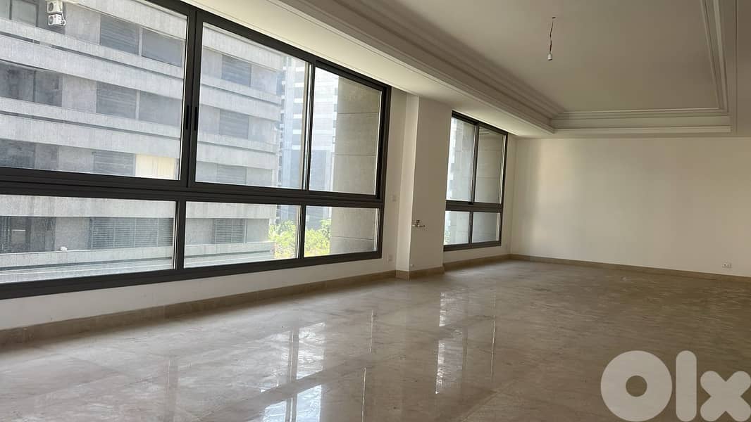 Apartment for Sale in Badaro شقة للبيع في بدارو 0