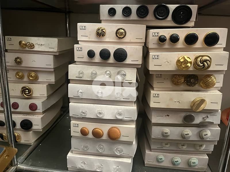 Buttons, zippers, sewing threads & accessories 14