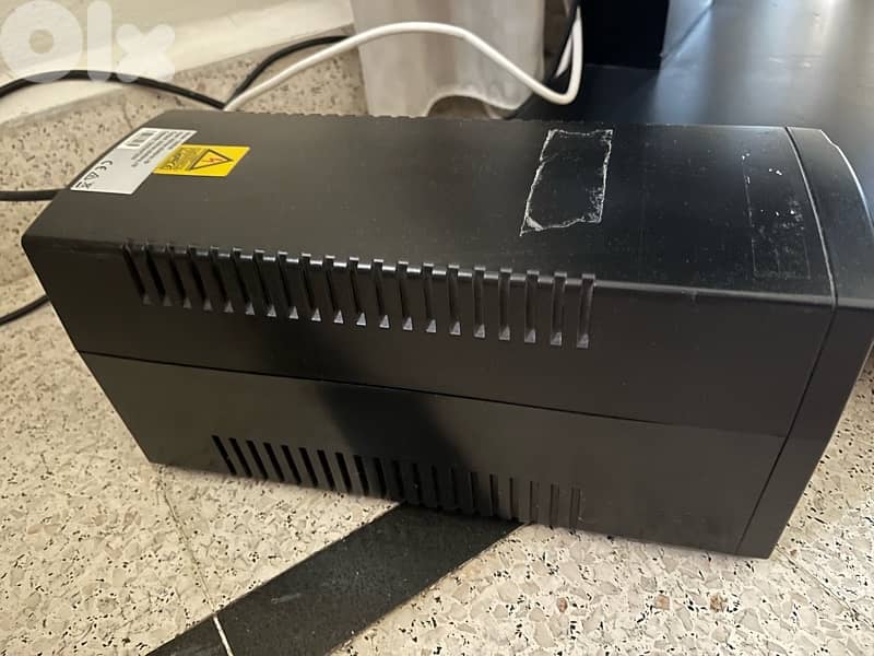 UPS 1200VA/720W 1